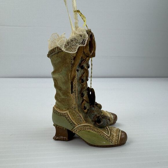 Louis Nichole 1999 Victorian Boots Ornament Christmas Vintage Lace Bow - Picture 4 of 11